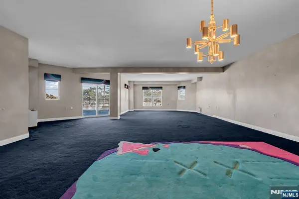 300 N Ocean Avenue 1C, Long Branch, NJ 07740