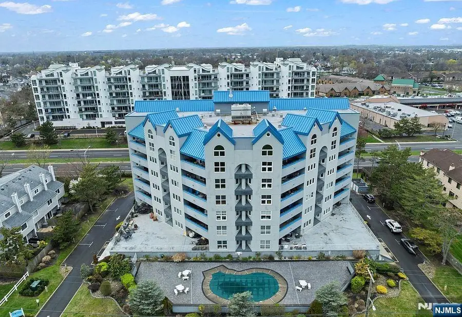 300 N Ocean Avenue 1C, Long Branch, NJ 07740 - #2