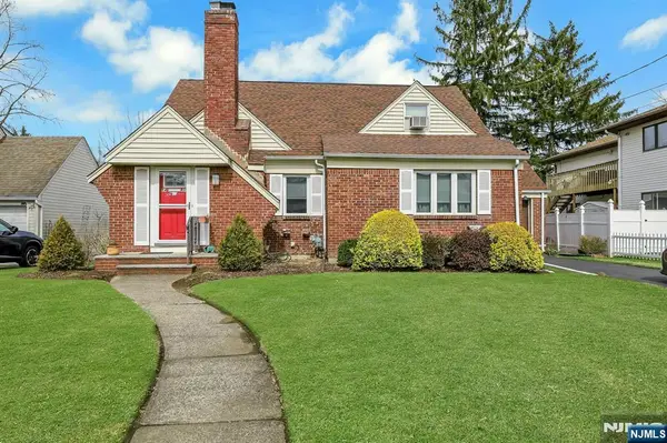 14-05 Plymouth Drive, Fair Lawn, NJ 07410