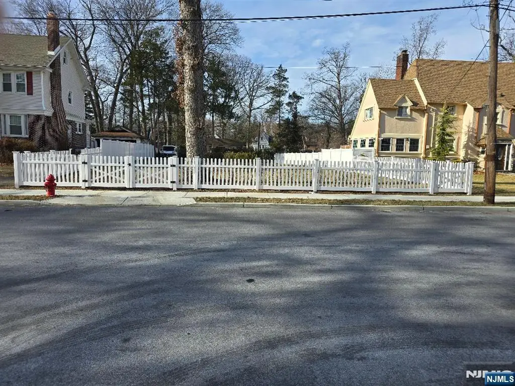 679 Haxtun Avenue, Orange, NJ 07050 - Image #1