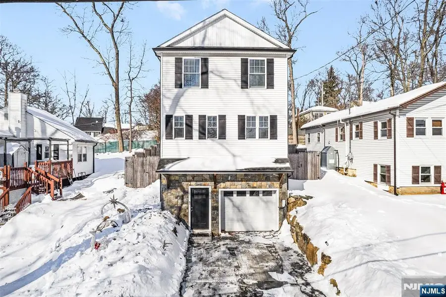 506 Brooklyn Mountain Road, Hopatcong, NJ 07843 - #2