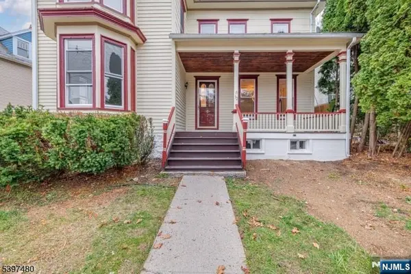 32 High Street, Blairstown, NJ 07825