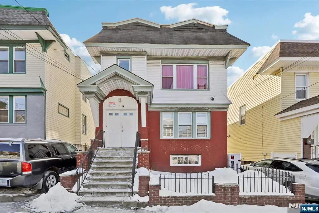 719 18th Avenue, Irvington, NJ 07111 - #1