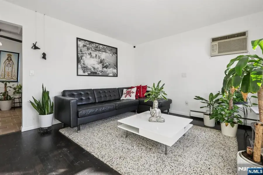 89 Anderson Avenue, Wallington, NJ 07057 - #3