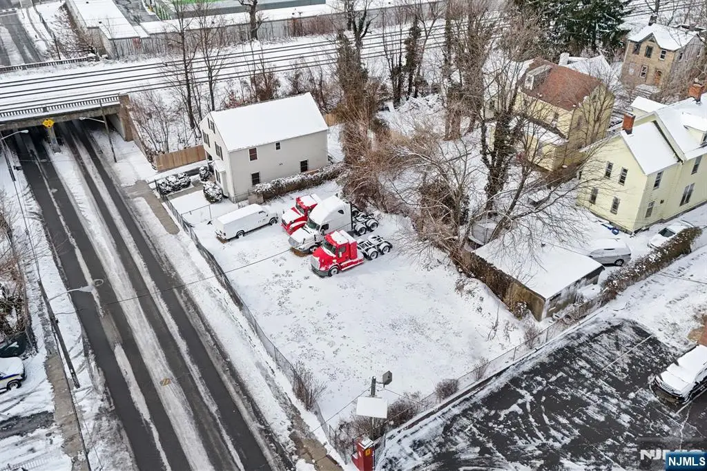 27 Oakwood Avenue, Orange, NJ 07050 - Image #1