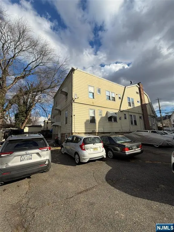 86 Ella Street, Bloomfield, NJ 07003 - #3