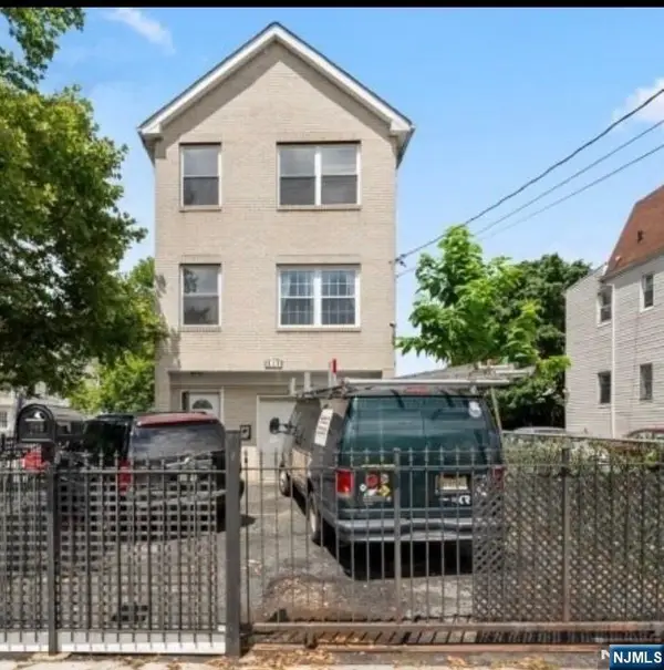 613 20th Street, Irvington, NJ 07111