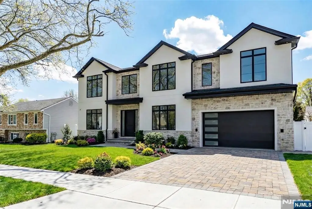 192 Thomas Drive, Paramus, NJ 07652 - #1