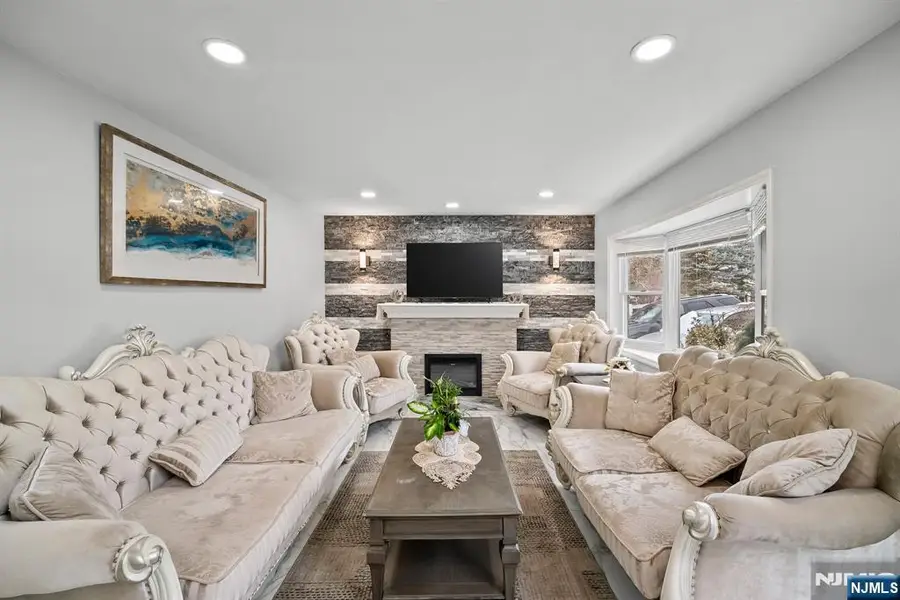 201 Newark Pompton Turnpike, Wayne, NJ 07470 - #3