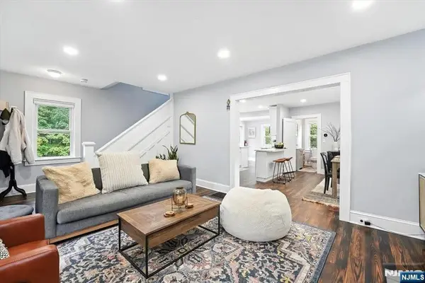 204 W Northfield Road, Livingston, NJ 07039