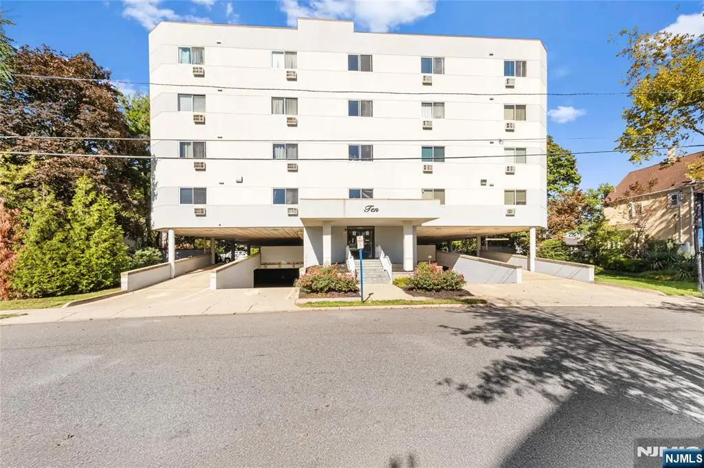 10 Orchard Street 1C, Hackensack, NJ 07601 - #1