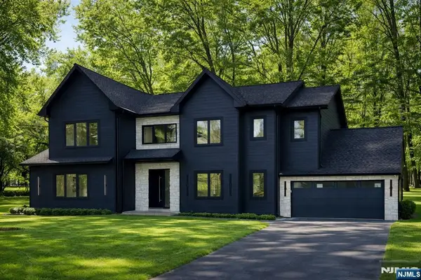 80 2nd Street, Park Ridge, NJ 07656