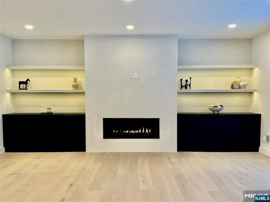 80 2nd Street, Park Ridge, NJ 07656 - #2