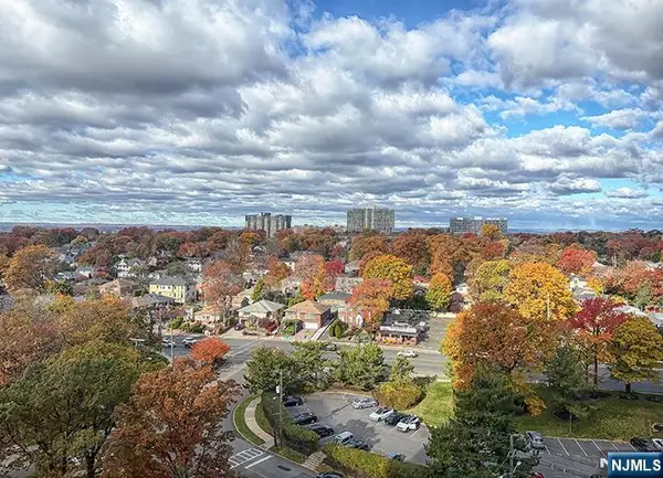 6 Horizon 1108, Fort Lee, NJ 07024