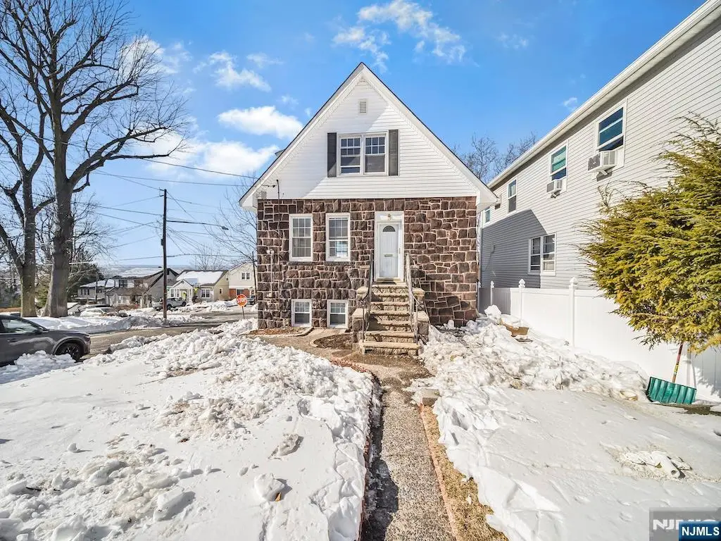 600 Studio Road, Ridgefield, NJ 07657 - Image #1