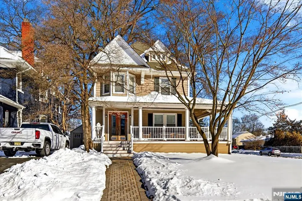 258 Clinton Place, Hackensack, NJ 07601 - #1