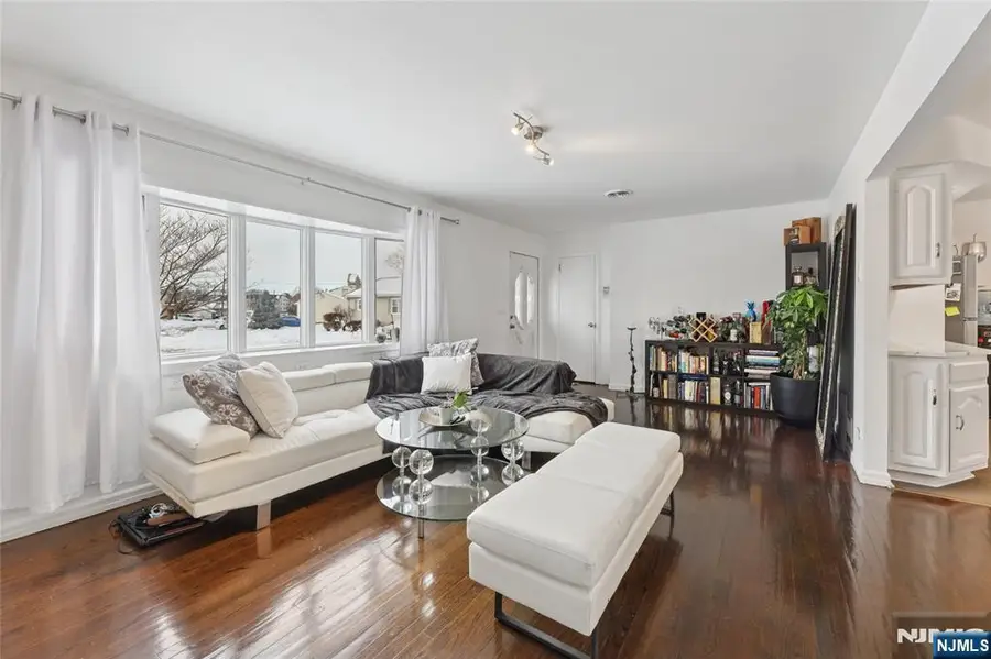 16 Homestead Road, Elmwood Park, NJ 07407 - #3