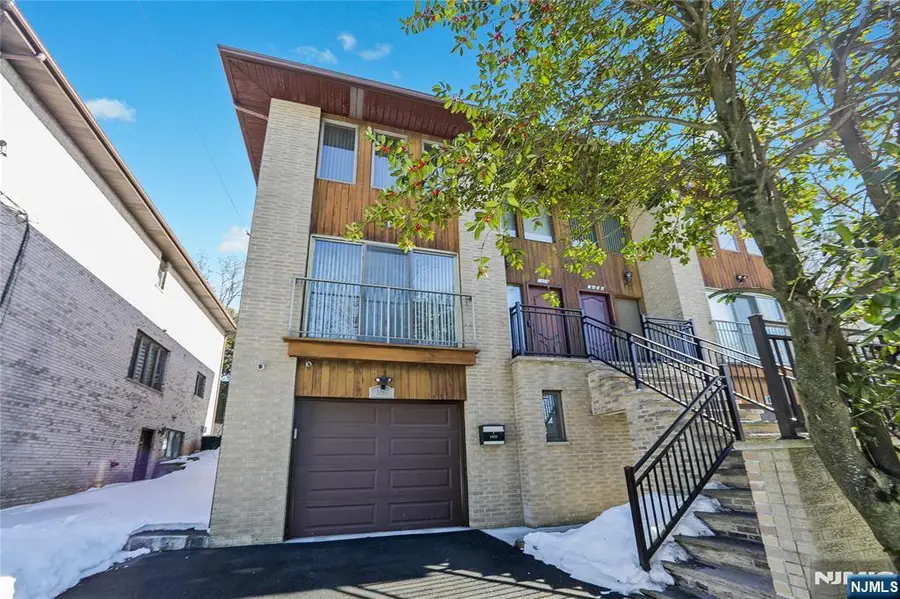 1496 15th Street, Fort Lee, NJ 07024 - #2