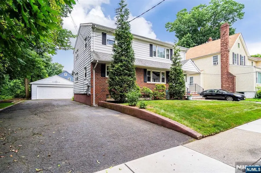 162 E Fairmount Avenue, Maywood, NJ 07607 - Image #2