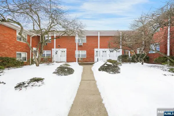 55 Knox Terrace 1B, Wayne, NJ 07470