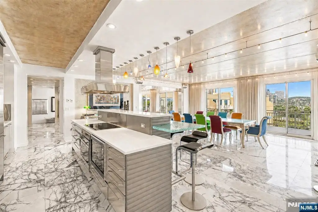 1055 River Road PH 8, Edgewater, NJ 07020 - #1