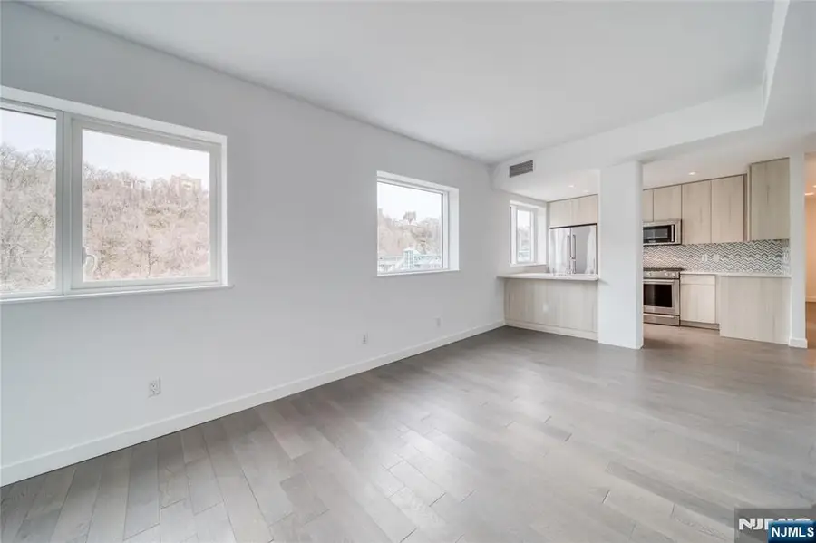 800 Ave At Port Imperial 323, Weehawken, NJ 07086 - Image #2