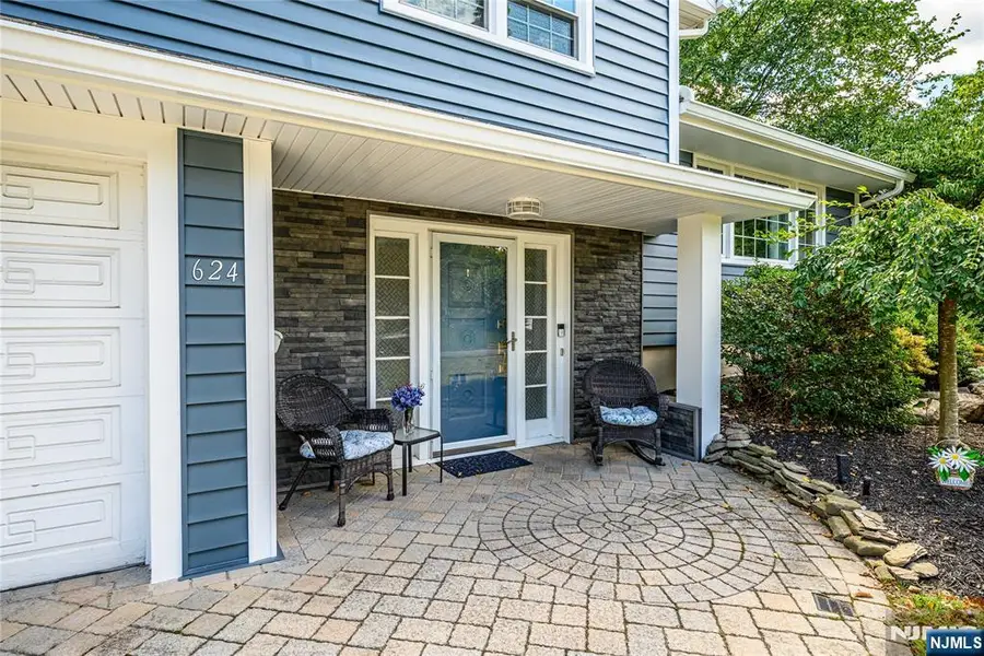 624 West Drive, Paramus, NJ 07652 - #2
