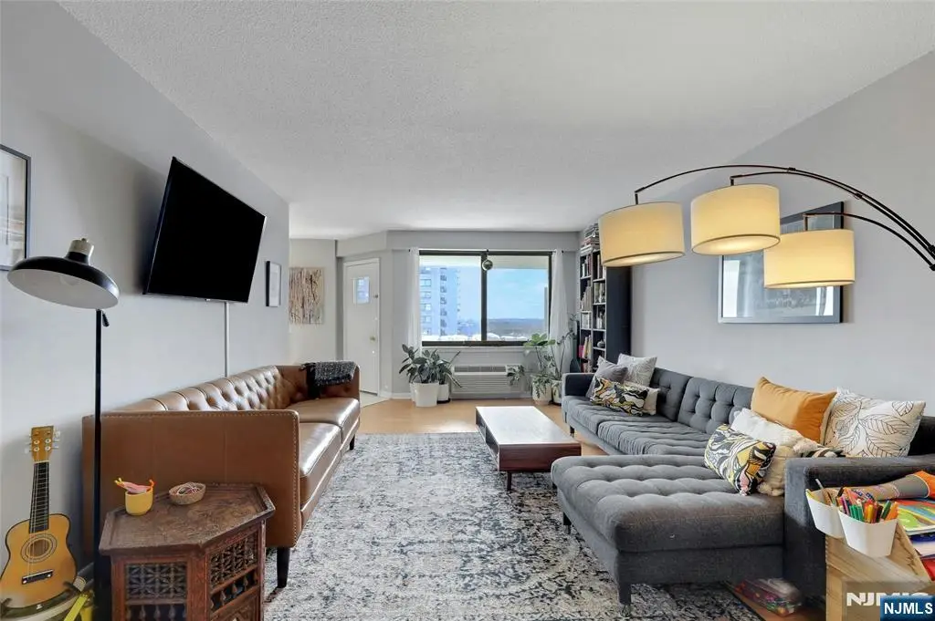 307 Prospect Avenue 14I, Hackensack, NJ 07601 - #1