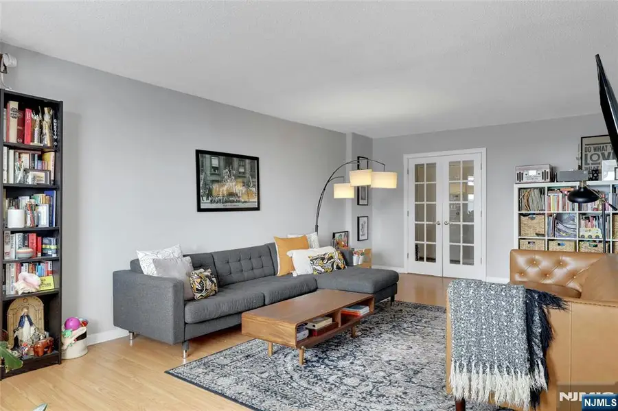 307 Prospect Avenue 14I, Hackensack, NJ 07601 - #3