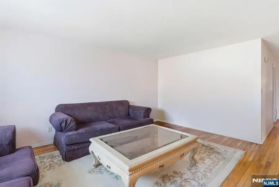 14 Green Street, Morristown, NJ 07960 - #3