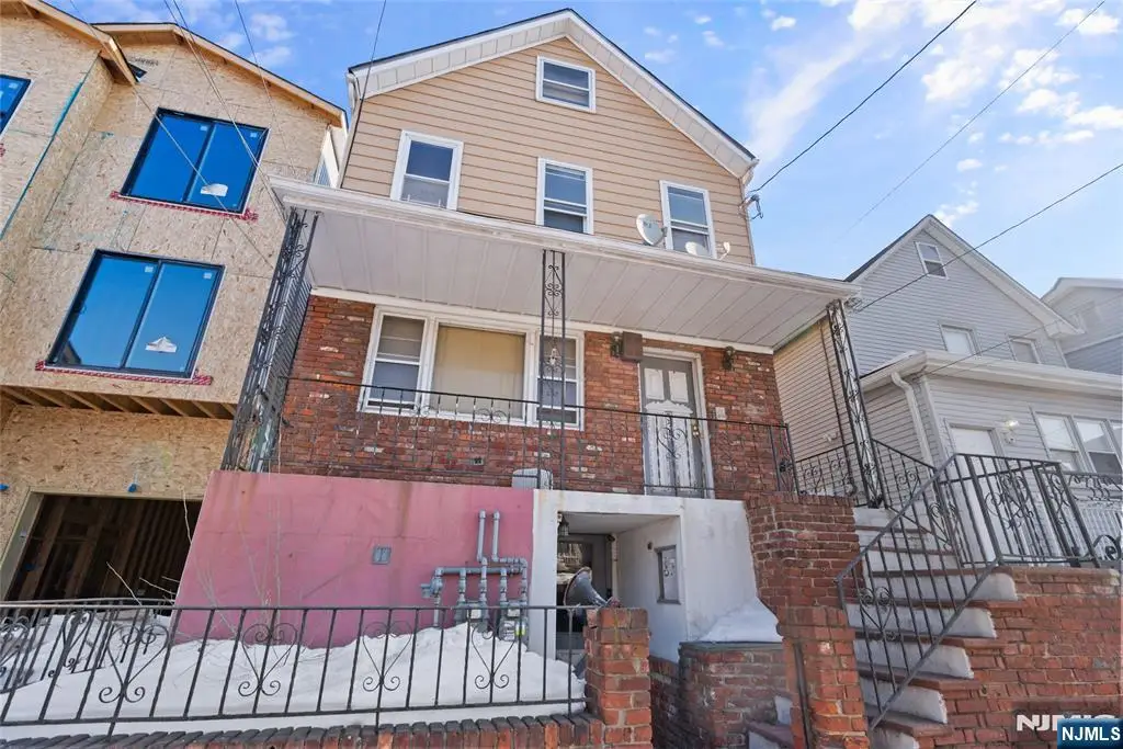 335 Court Street, Elizabeth, NJ 07206 - #1