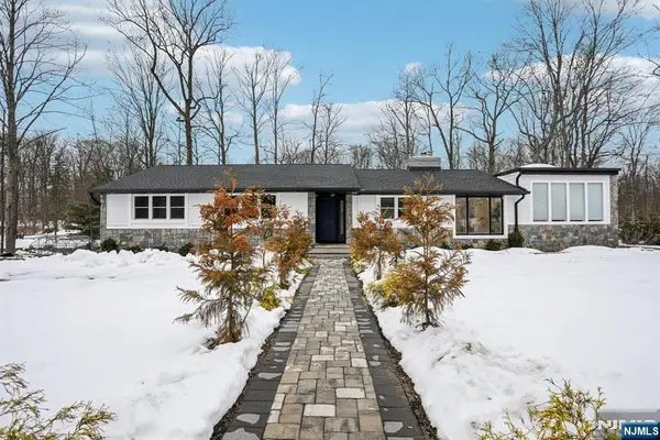 56 Pinehill Drive, Upper Saddle River, NJ 07458