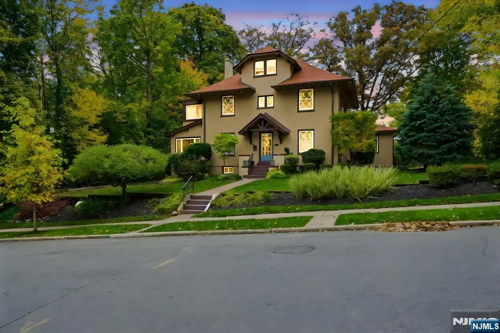 238 Rutgers Place, Nutley, NJ 07110 - #1