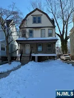 92 Oraton Parkway, East Orange, NJ 07017 - #1