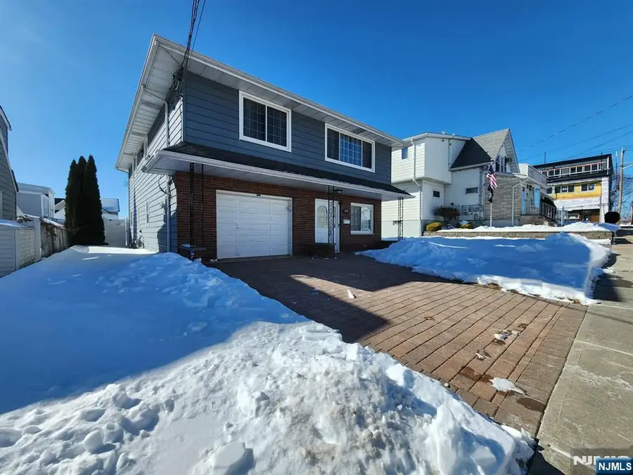 830 Pennsylvania Avenue, Lyndhurst, NJ 07071 - #2