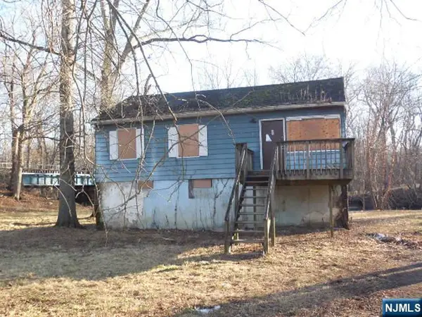 31 Brookside, Wayne, NJ 07470