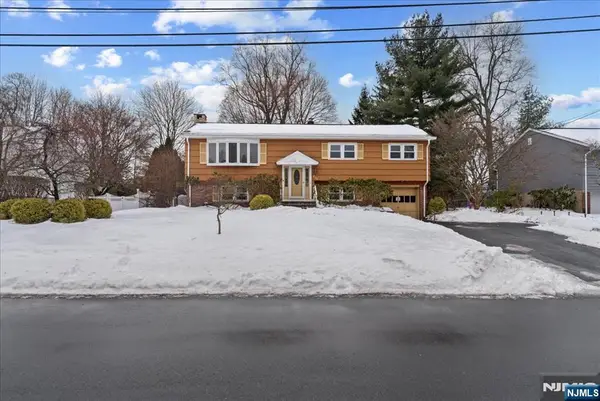 230 Orchard Drive, Mahwah, NJ 07430