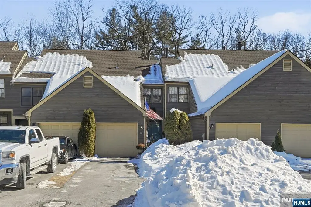 41 Lexington Lane F, West Milford, NJ 07480 - #1