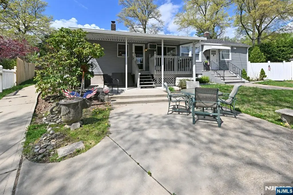 23 Hamil Court, Clifton, NJ 07013 - #1