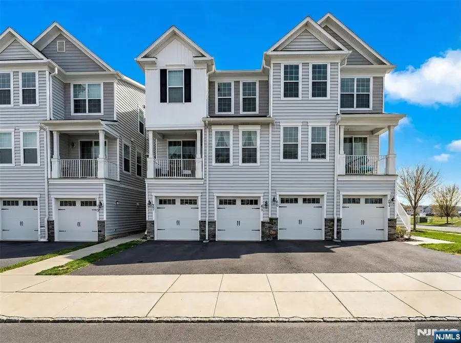 63 Aspen Drive 6323, Cedar Grove, NJ 07009 - #2