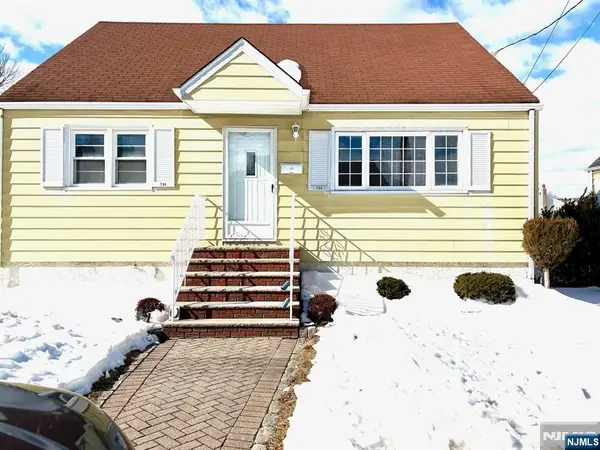 734 Louise Court, Lyndhurst, NJ 07071