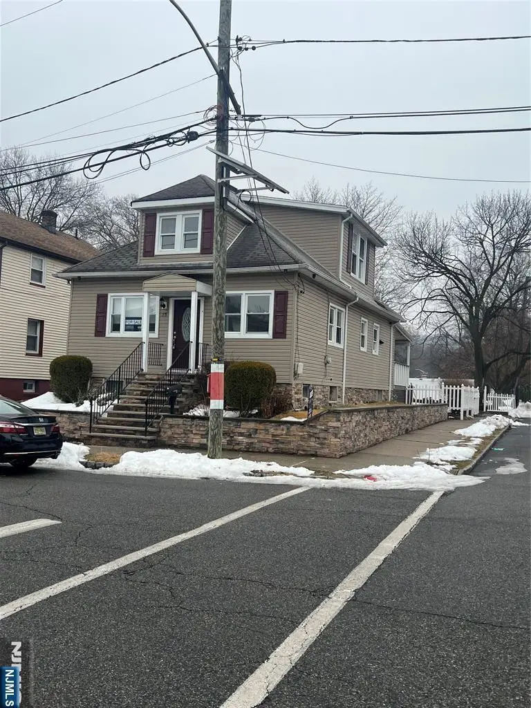 35 Terrace Avenue, Woodland Park, NJ 07424 - #1