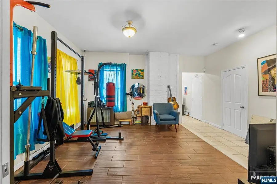 30 N 11th Street, Newark, NJ 07107 - #3