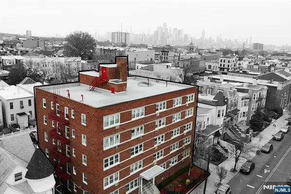 154 Bowers Street 2D, Jersey City, NJ 07307