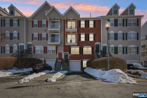 246 Matthews Drive 246, Newark, NJ 07103