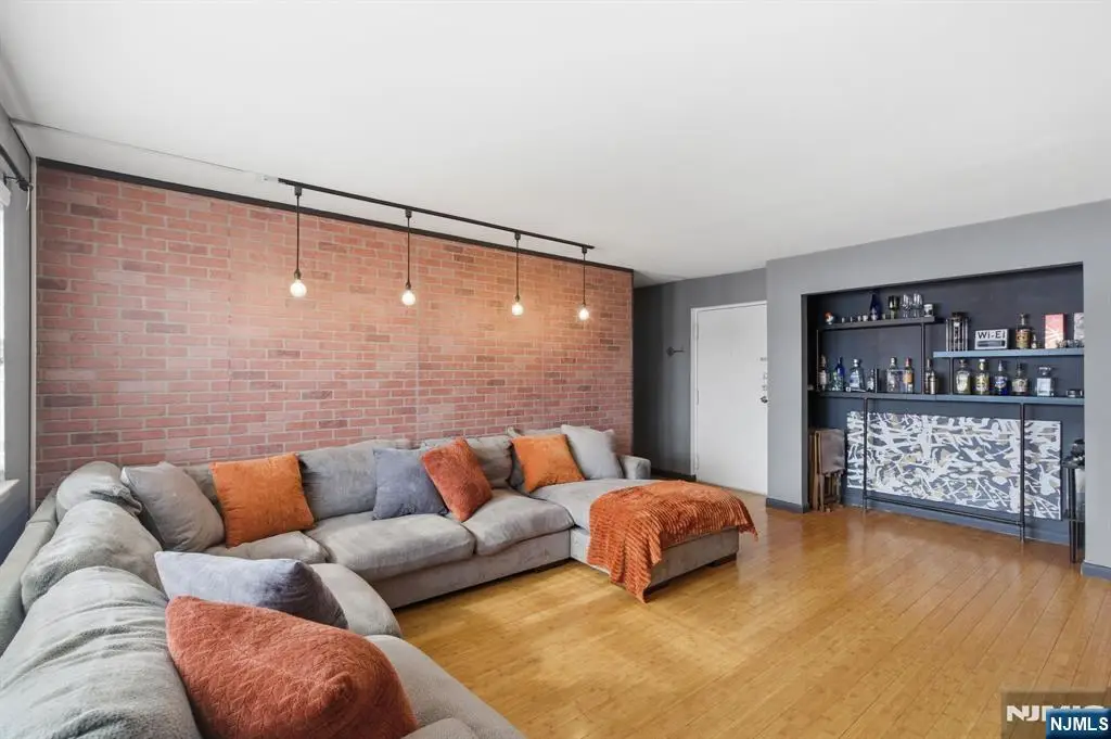 205 Bergen Turnpike 2G, Ridgefield Park, NJ 07660 - #1