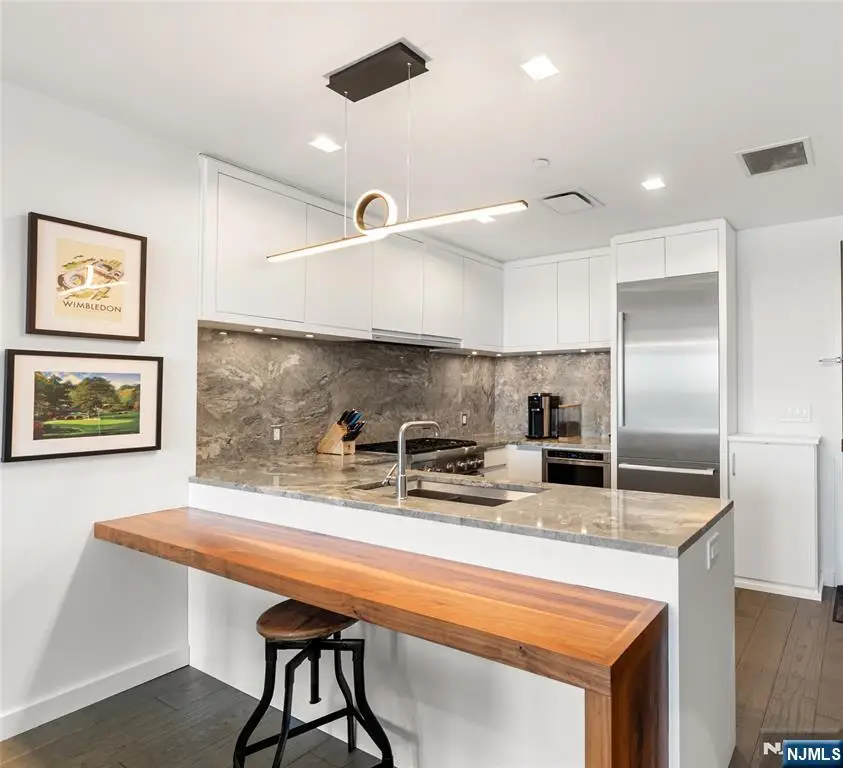 320 Adolphus Avenue PH 02, Cliffside Park, NJ 07010 - #2