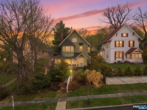 101 Palisade Avenue, Englewood, NJ 07631