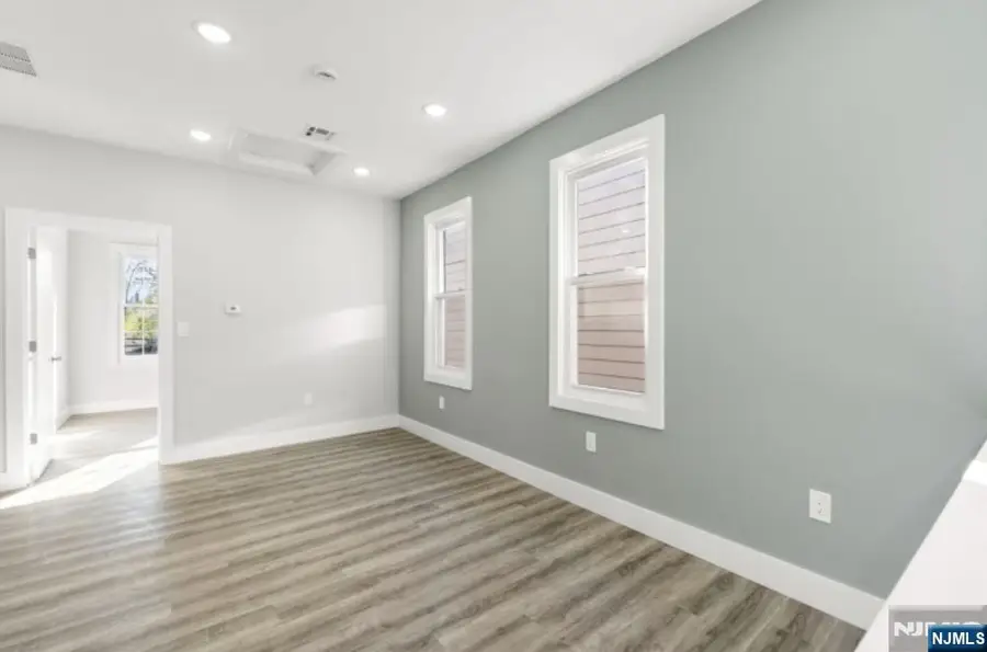 47 Aldine Street, Newark, NJ 07112 - #3