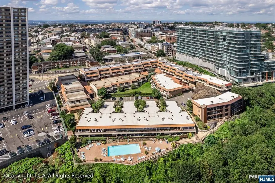 300 Gorge Road 57, Cliffside Park, NJ 07010 - #2